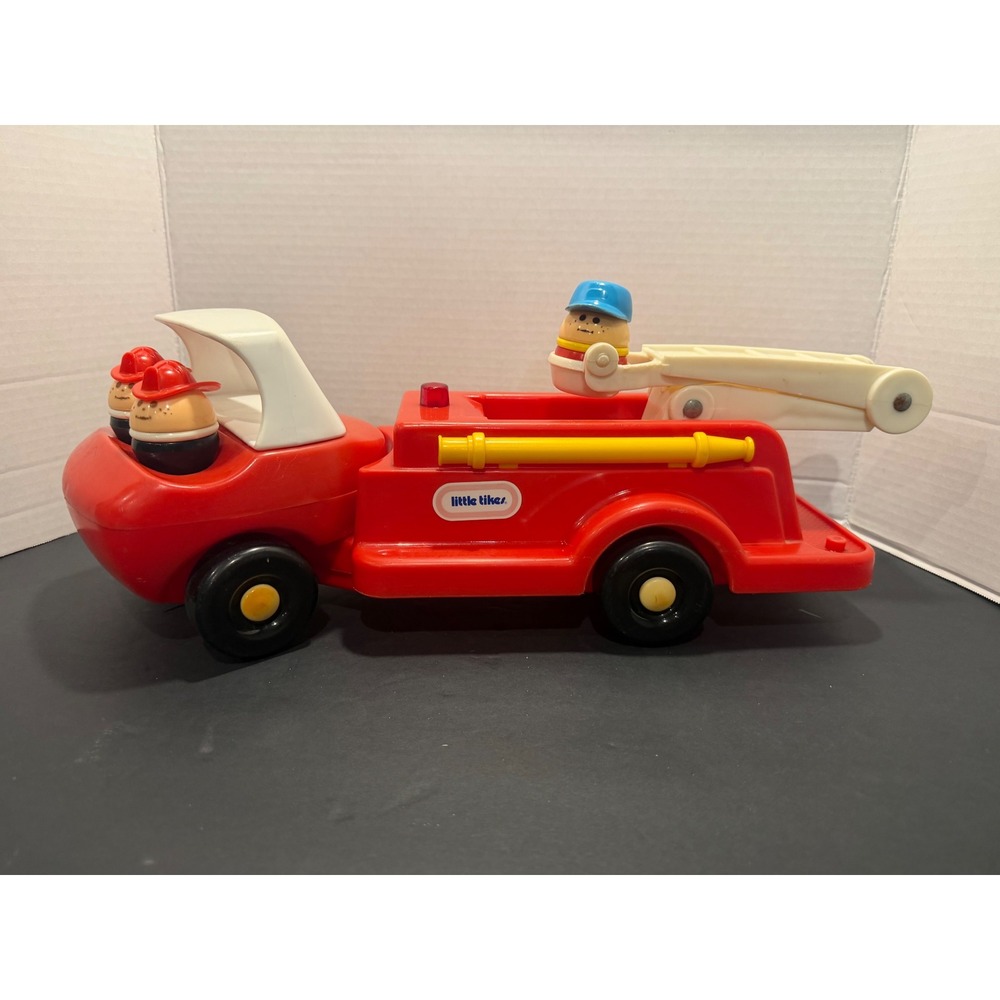 Vintage Little Tikes Fire Truck with 3 Toddle Tots Figures Red Toy Made in USA